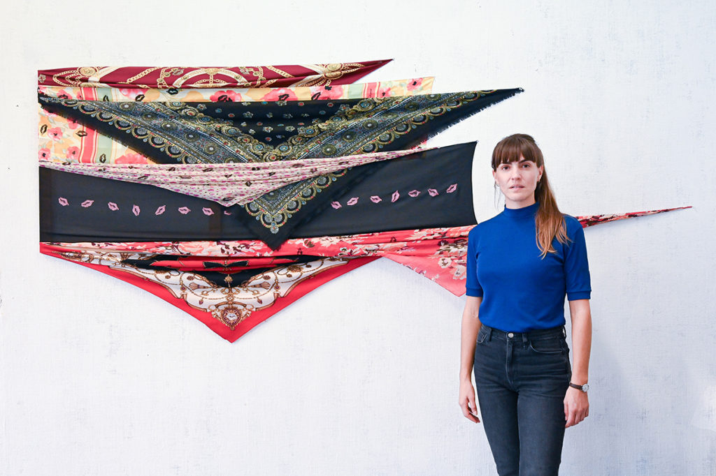 Installation foulards Charlotte L'Harmeroult